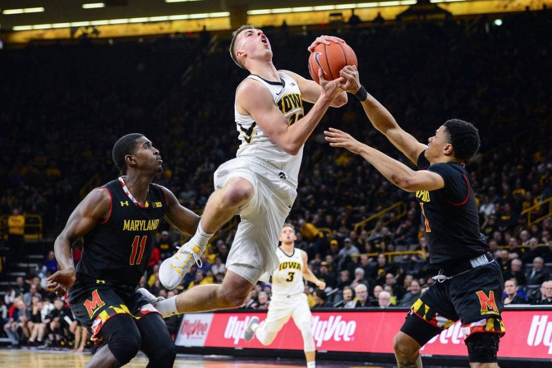 12 Maryland vs Iowa Prediction & Analysis College Basketball